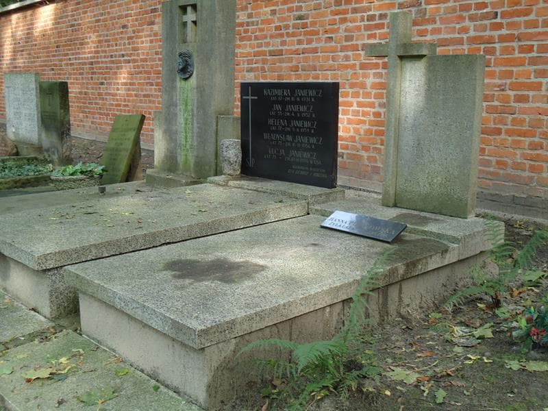 Zdjęcie grobu Wincenty Pieńkowski (1)
