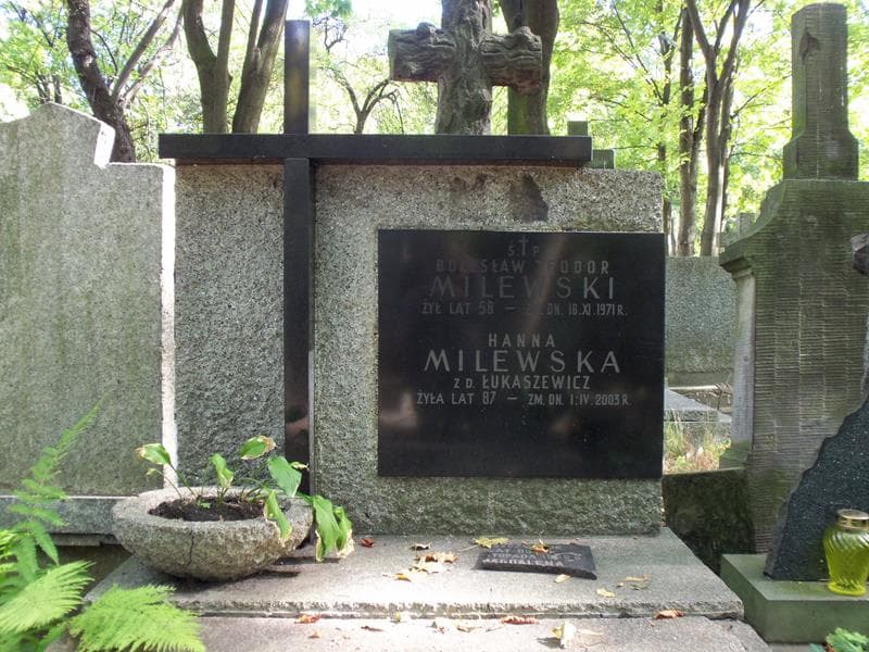 Zdjęcie grobu Hanna Milewska (2)