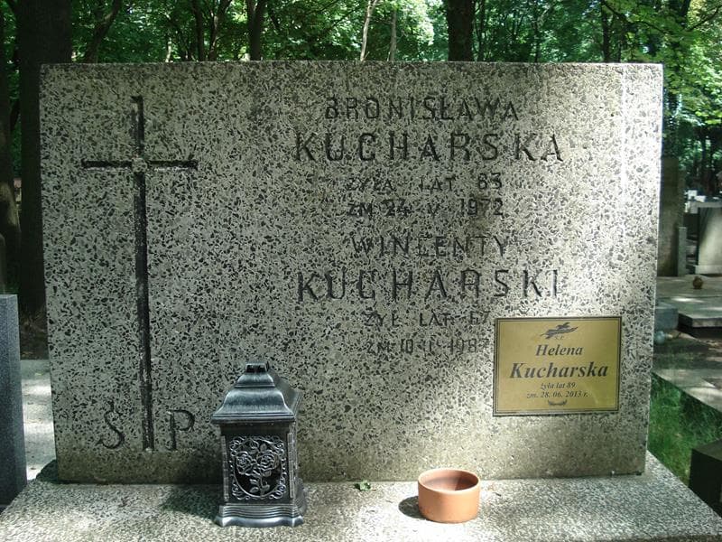 Zdjęcie grobu Bronisława Kucharska (1)