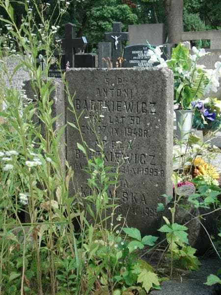 Zdjęcie grobu Adela Bartkiewicz (2)