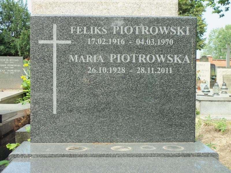 Zdjęcie grobu Maria Piotrowska (2)