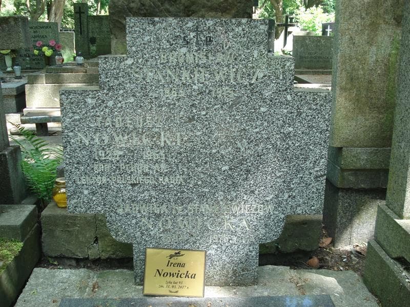Zdjęcie grobu Tadeusz Nowicki (1)