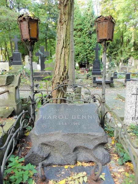 Zdjęcie grobu Ludwika Benni (2)