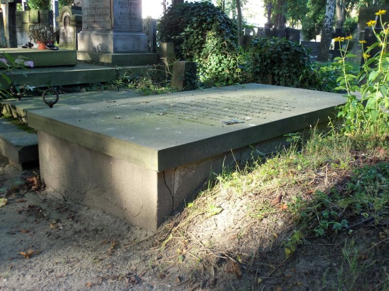 Zdjęcie grobu Jan Uszyński (1)