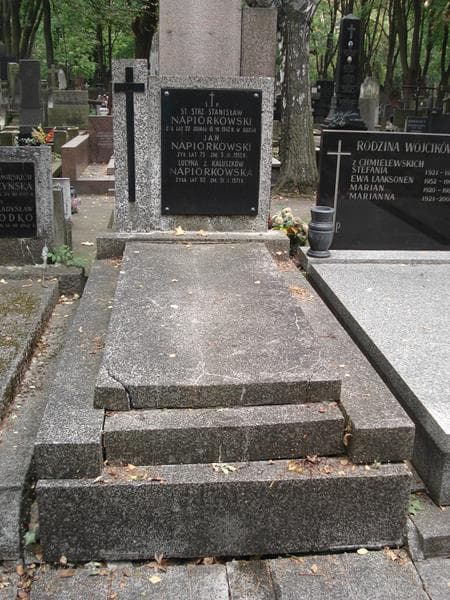 Zdjęcie grobu Jan Napiórkowski (1)
