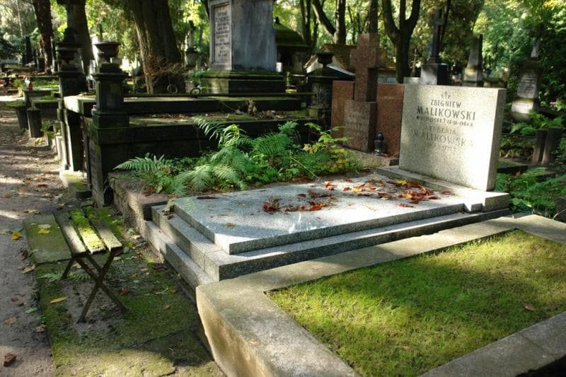 Zdjęcie grobu Zbigniew Malikowski (1)