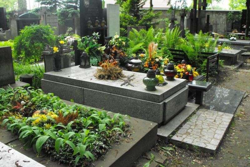 Zdjęcie grobu Janusz Kucharski (1)