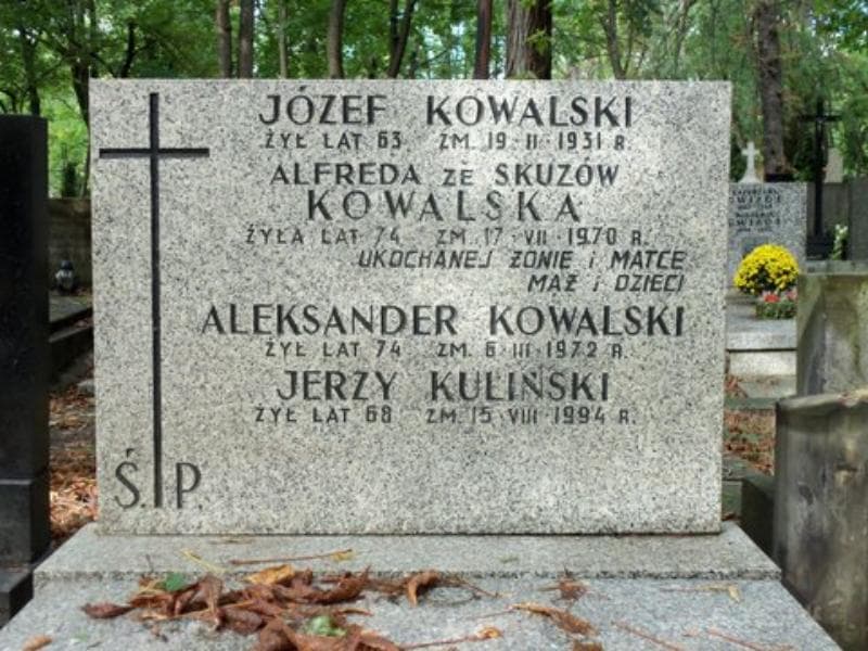 Zdjęcie grobu Jerzy Kuliński (2)