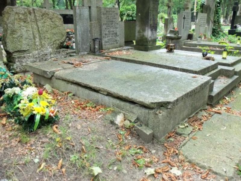 Zdjęcie grobu Antoni Cuny (1)