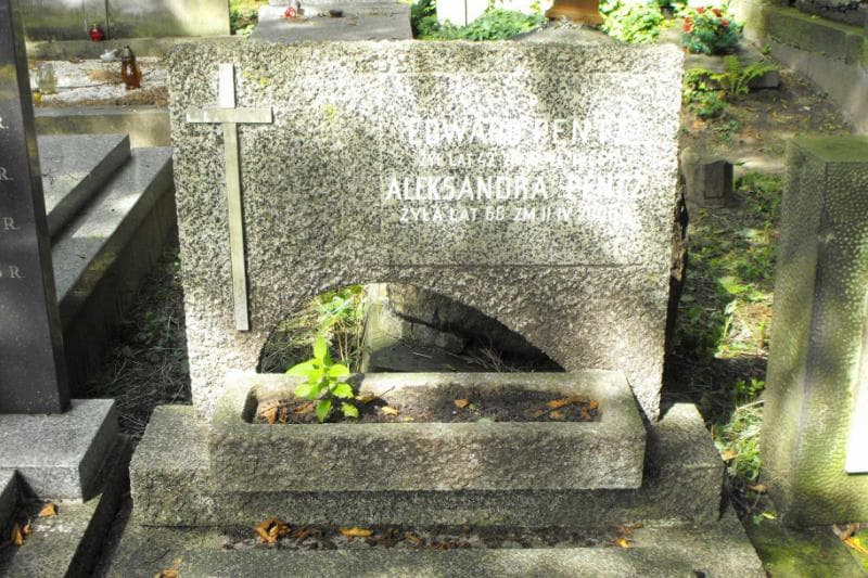 Zdjęcie grobu Aleksandra Pentz (2)