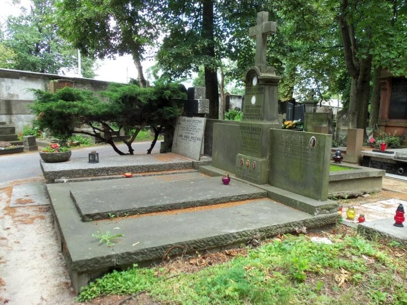 Zdjęcie grobu Leopold Kuźmiński (1)