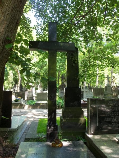 Zdjęcie grobu Lusik Horkiewicz (2)