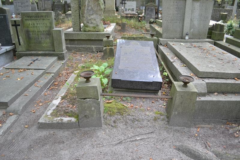 Zdjęcie grobu Józef Broll (1)