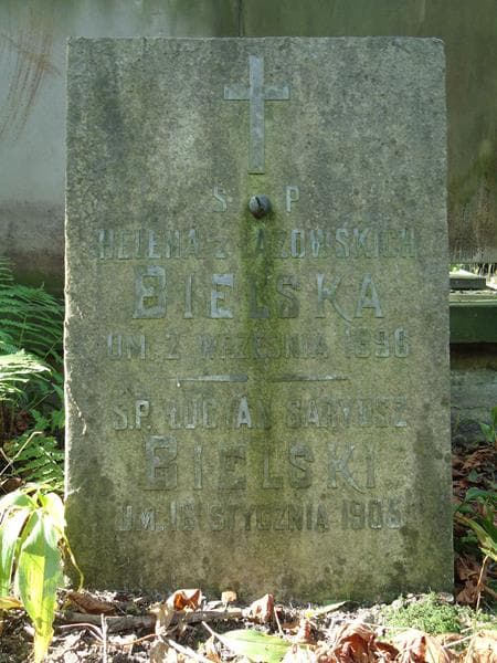 Zdjęcie grobu Łucyan Saryusz Bielski (2)