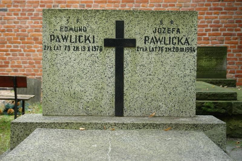 Zdjęcie grobu Józefa Pawlicka (2)