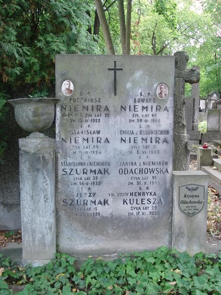 Zdjęcie grobu Henryka Kulesza (2)