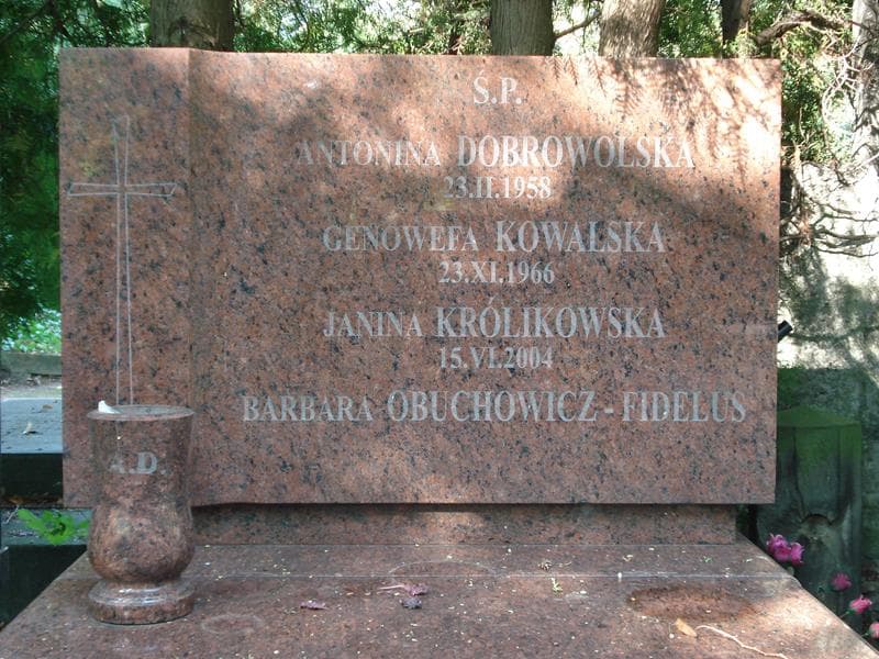 Zdjęcie grobu Janina Królikowska (2)