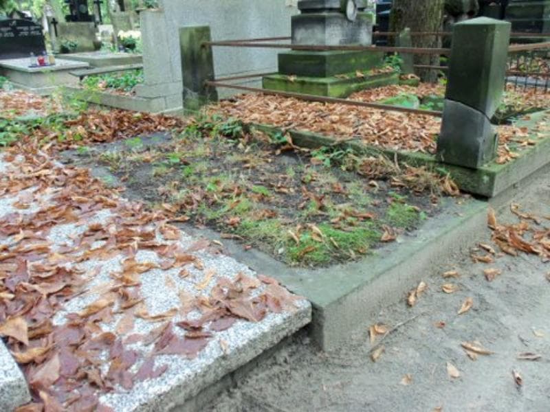 Zdjęcie grobu Anonim (1)