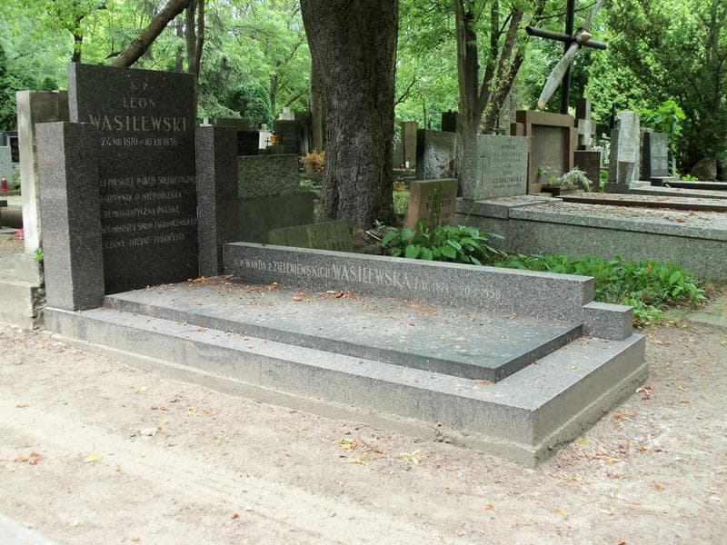 Zdjęcie grobu Wanda Wasilewska (1)