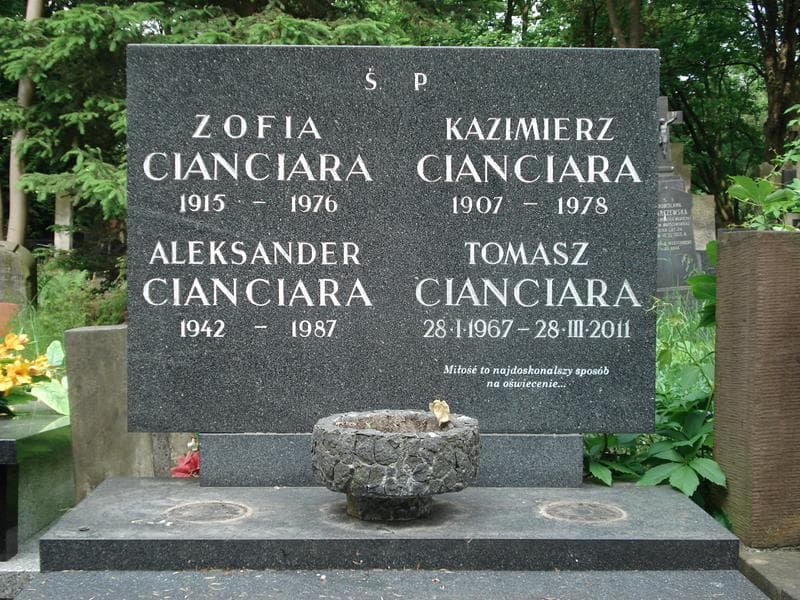 Zdjęcie grobu Tomasz Cianciara (2)