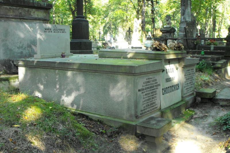 Zdjęcie grobu Walerja Chodzicka (2)