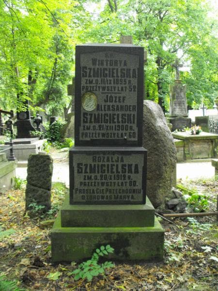 Zdjęcie grobu Wiktorya Szmigielska (2)