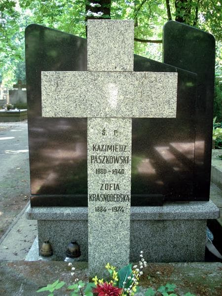 Zdjęcie grobu Kazimierz Paszkowski (1)