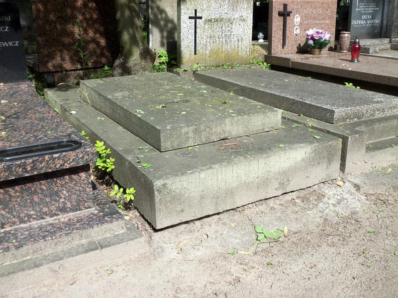 Zdjęcie grobu Benedykt Borman (1)