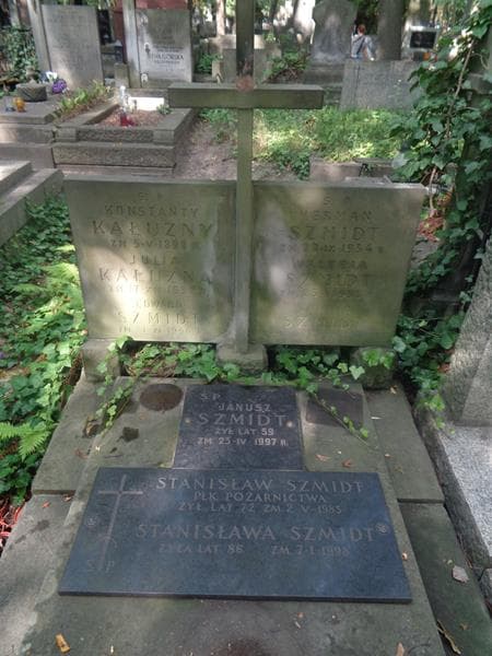 Zdjęcie grobu Stanisława Szmidt (2)