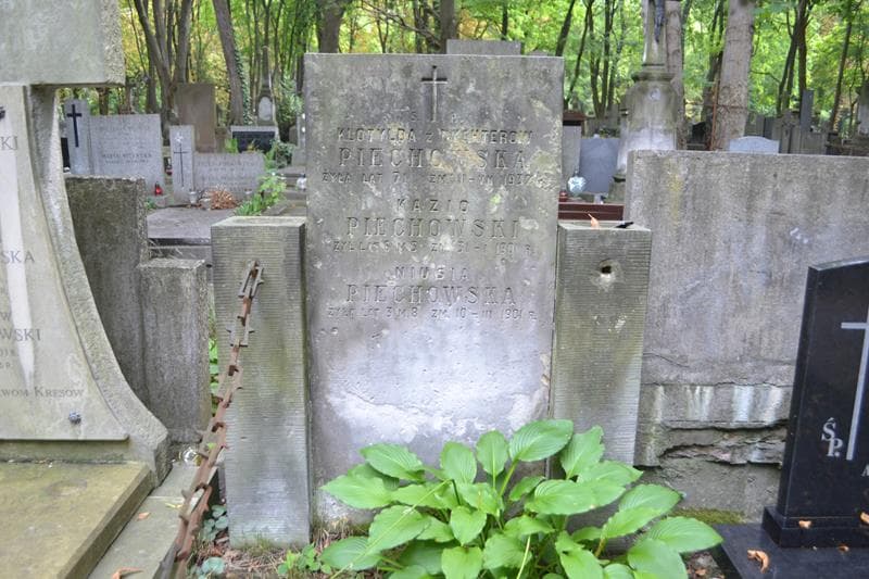 Zdjęcie grobu Kazio Piechowski (2)