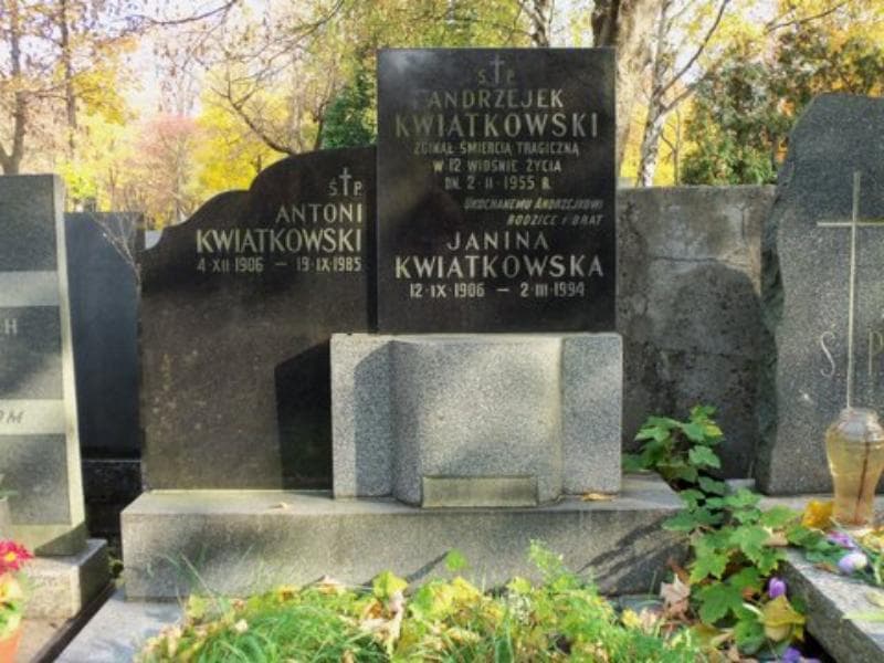 Zdjęcie grobu Andrzejek Kwiatkowski (2)