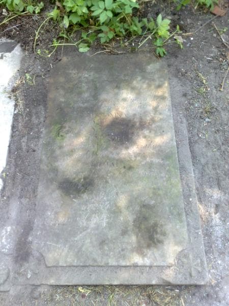 Zdjęcie grobu Alexander ... (2)