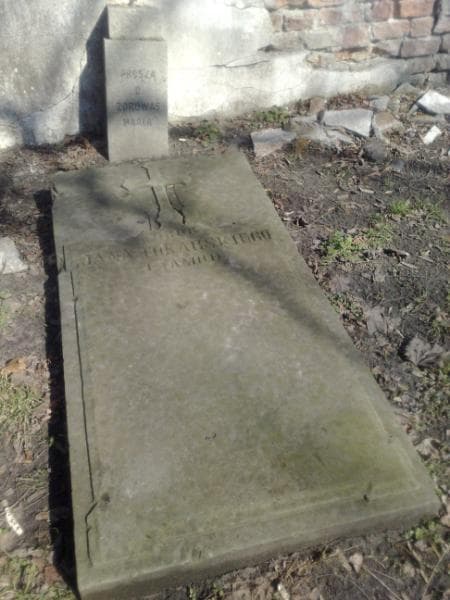 Zdjęcie grobu Jan Tokarski (1)