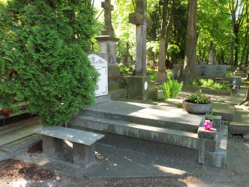 Zdjęcie grobu Adela Bujnowska (1)