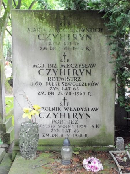 Zdjęcie grobu Mieczysław Czyhiryn (2)