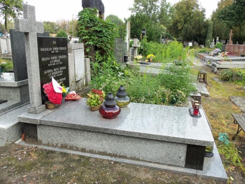 Zdjęcie grobu Helena Topór-Terlecka (1)