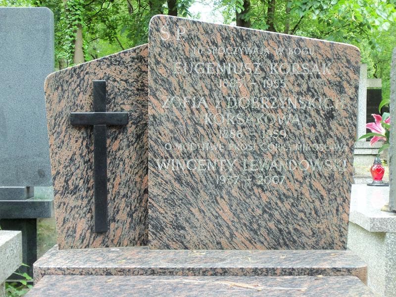 Zdjęcie grobu Wincenty Lewandowski (2)