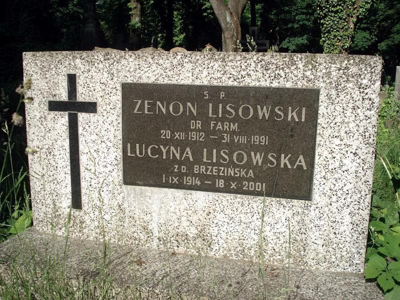 Zdjęcie grobu Zenon Lisowski (1)