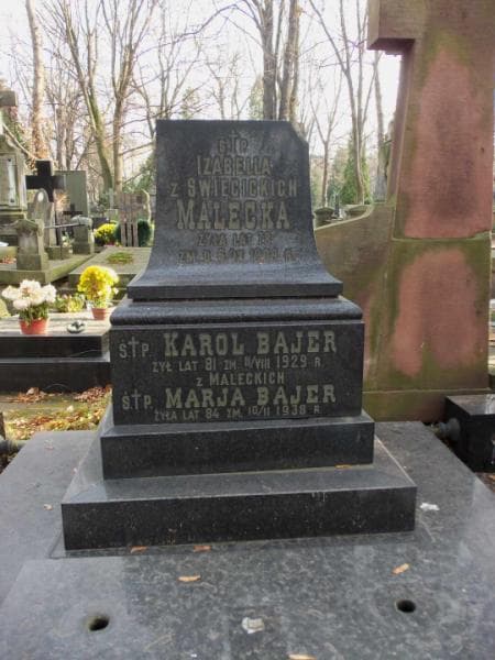 Zdjęcie grobu Marja Bajer (2)