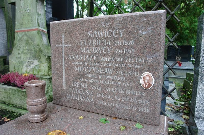 Zdjęcie grobu Anastazy Sawicki (2)