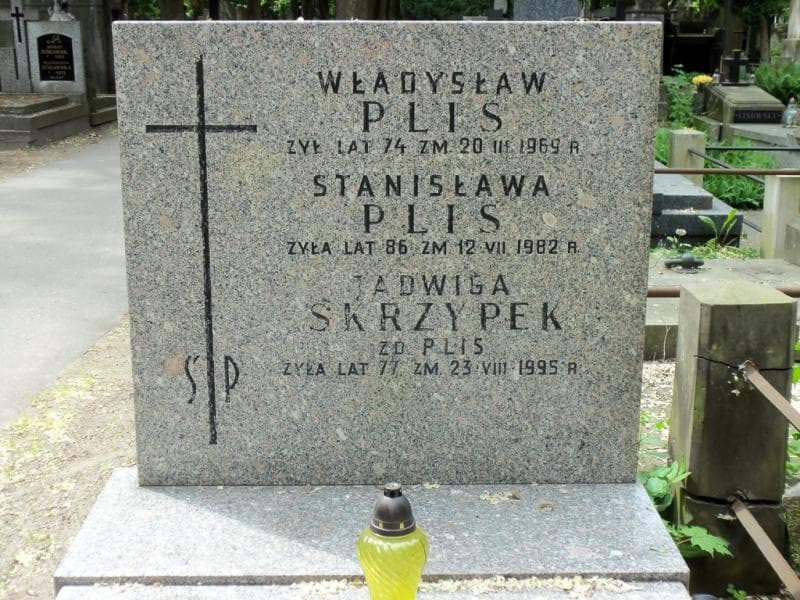 Zdjęcie grobu Stanisława Plis (2)