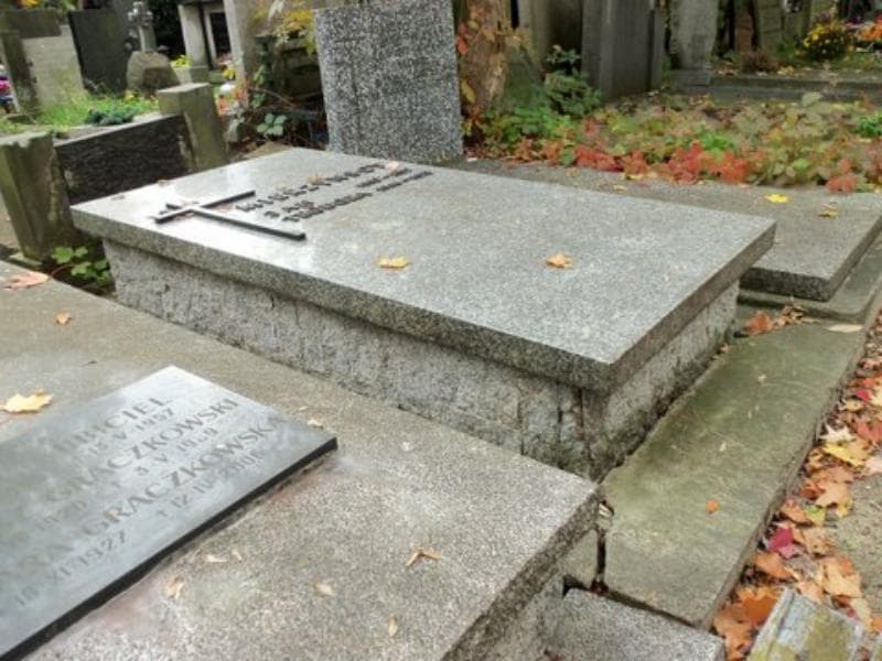 Zdjęcie grobu Jan Mierzyński (2)