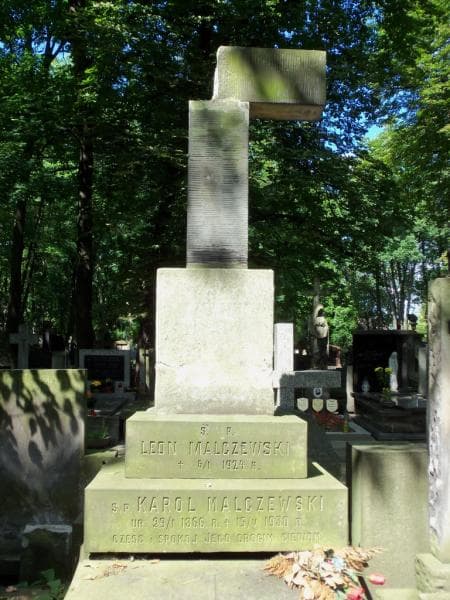 Zdjęcie grobu Leon Malczewski (2)