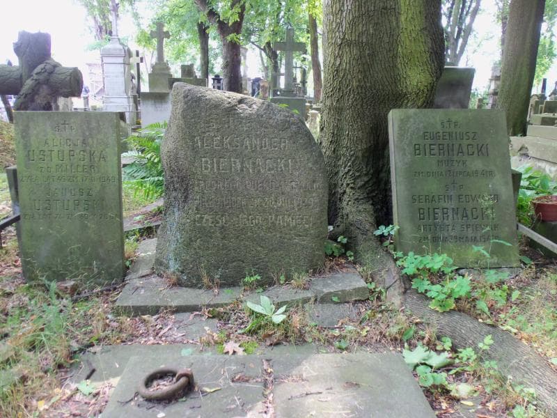 Zdjęcie grobu Janusz Ustupski (2)