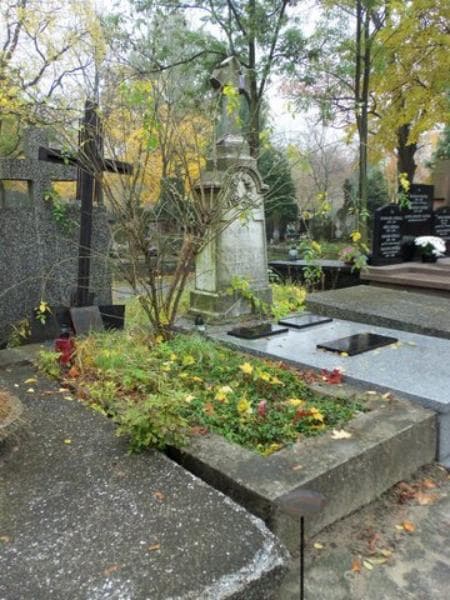 Zdjęcie grobu Anonim (1)
