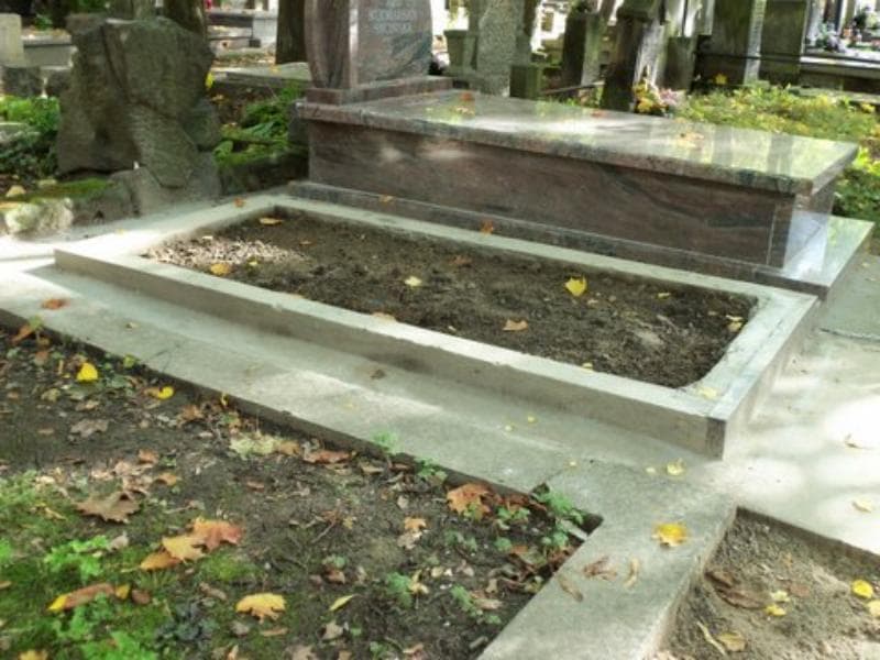 Zdjęcie grobu Anonim (1)