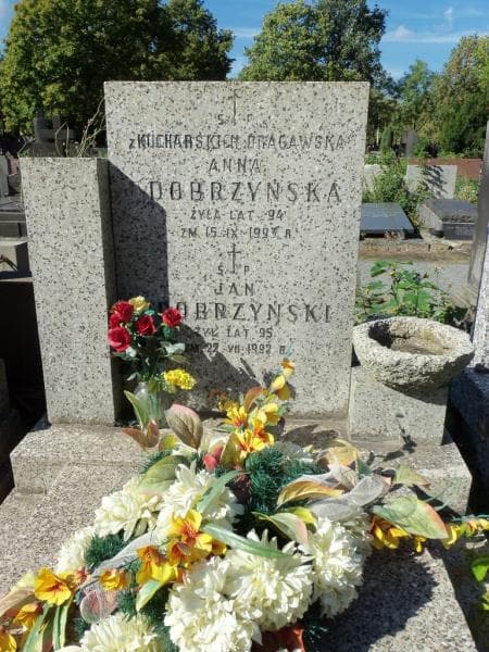 Zdjęcie grobu Jan Dobrzyński (2)