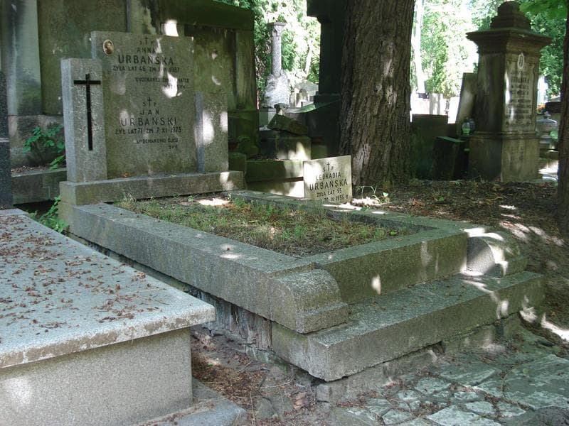 Zdjęcie grobu Jan Urbański (1)