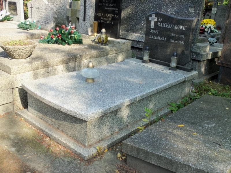 Zdjęcie grobu Kazimiera Balcerzak (1)