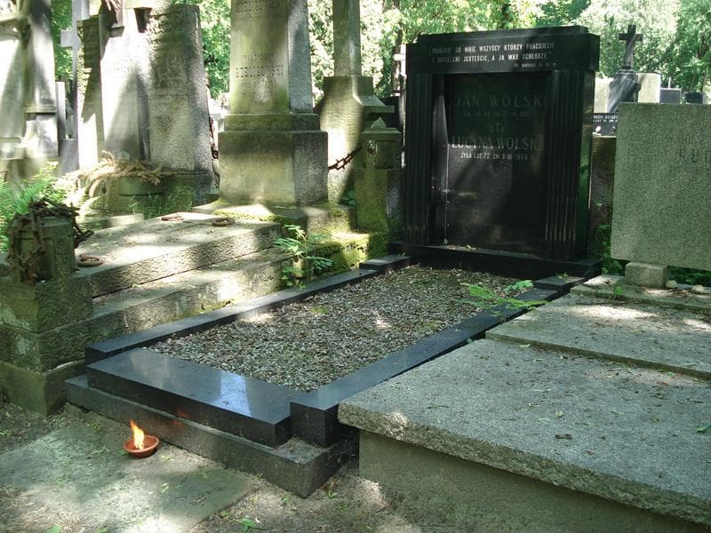 Zdjęcie grobu Jan Wolski (1)